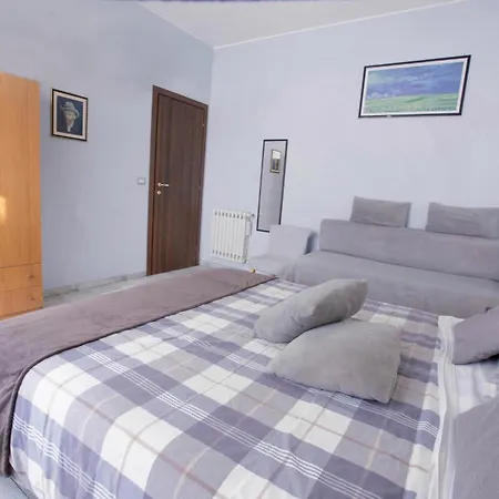 Oda ve Kahvaltı Etna Sea House 3*
